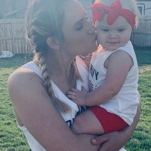 Meet your Posher, Danielle